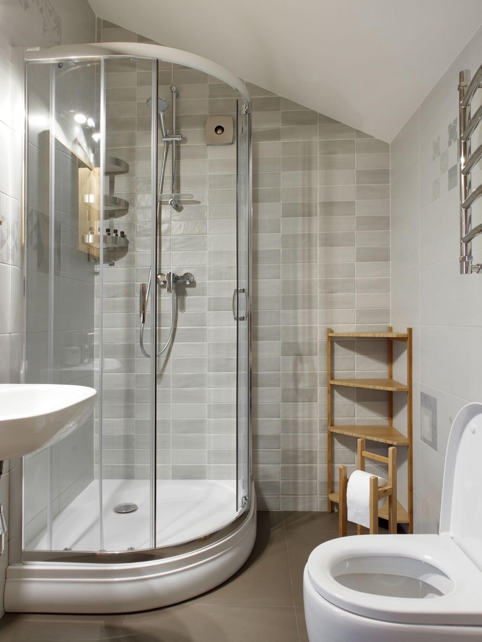complete bathroom fitter SW2 4TA